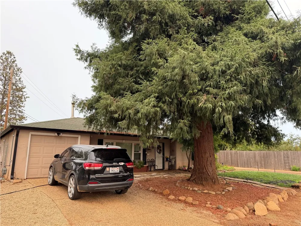 51 Roe Paradise, CA 95969