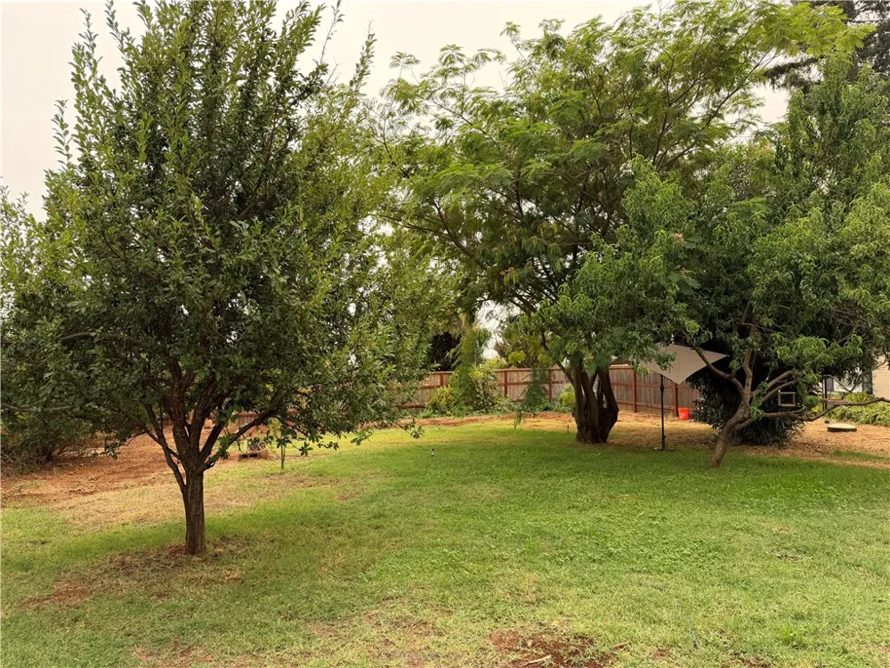 51 Roe Paradise, CA 95969