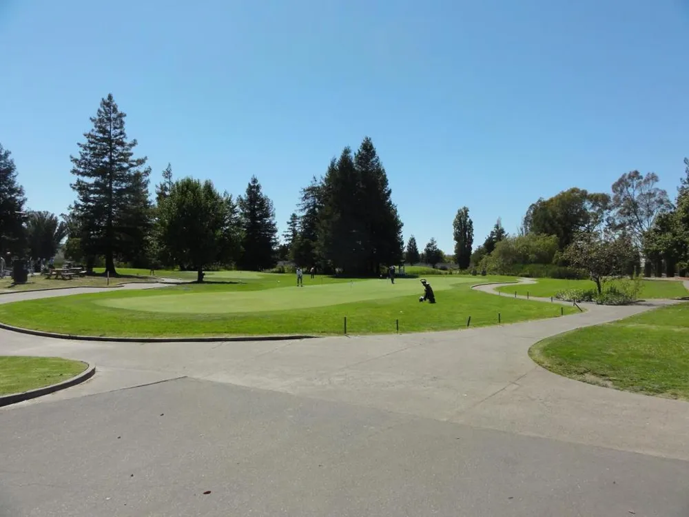 887 Santa Dorotea Circle Rohnert Park, CA 94928