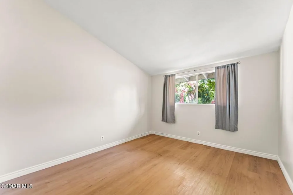 1217 Coventry Drive Thousand Oaks, CA 91360