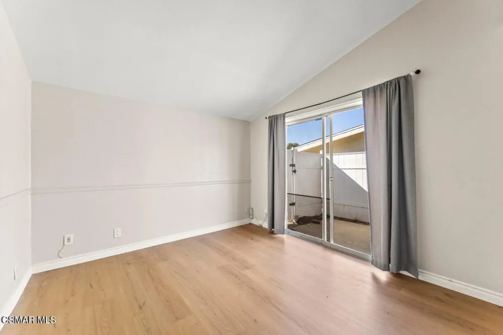 1217 Coventry Drive Thousand Oaks, CA 91360
