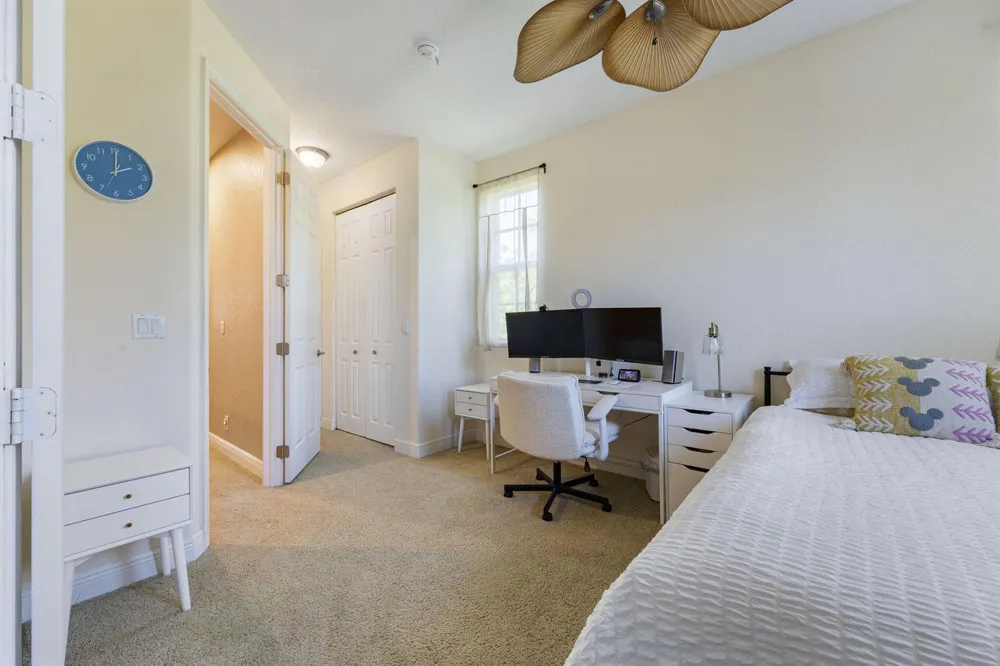 1323 NE 5TH TERRACE #1323 Fort Lauderdale, FL 33304