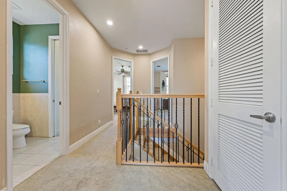 1323 NE 5TH TERRACE #1323 Fort Lauderdale, FL 33304