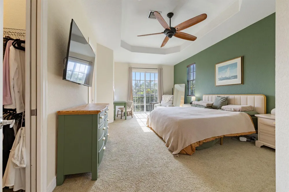 1323 NE 5TH TERRACE #1323 Fort Lauderdale, FL 33304