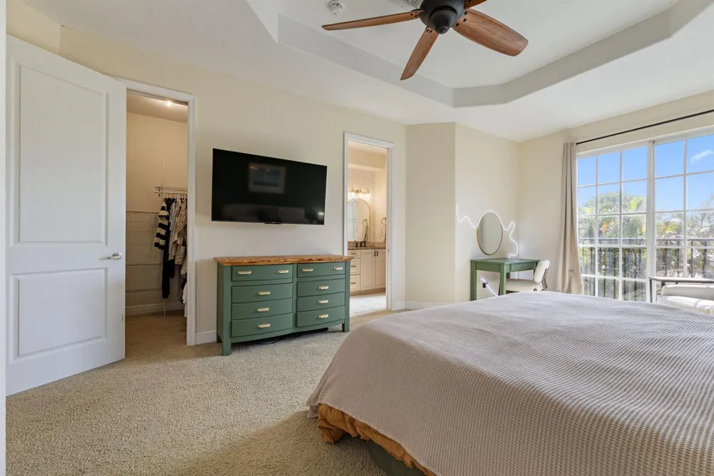 1323 NE 5TH TERRACE #1323 Fort Lauderdale, FL 33304