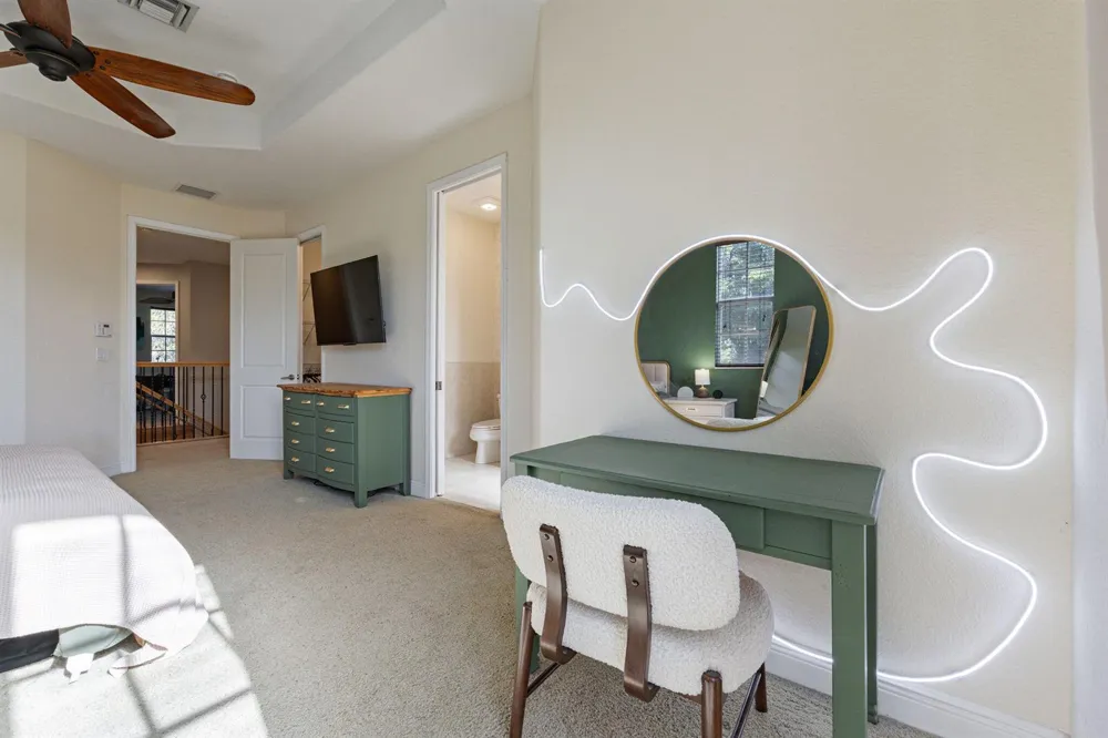 1323 NE 5TH TERRACE #1323 Fort Lauderdale, FL 33304