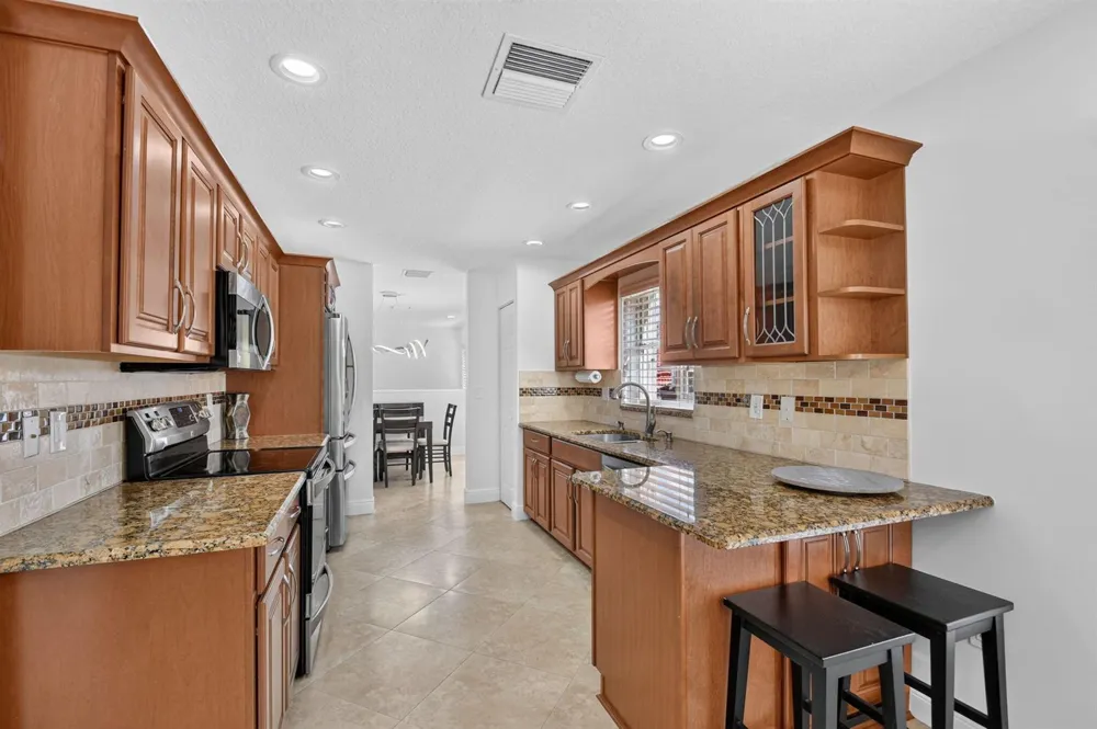 12447 Crystal Pointe Drive #201 Boynton Beach, FL 33437