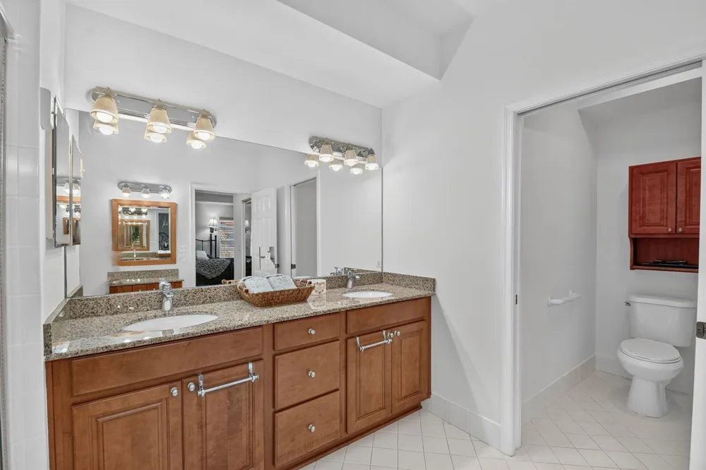 12447 Crystal Pointe Drive #201 Boynton Beach, FL 33437