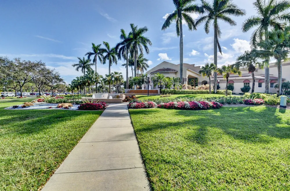 12447 Crystal Pointe Drive #201 Boynton Beach, FL 33437