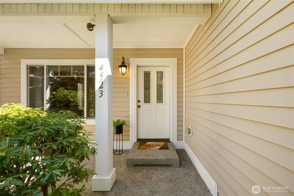 4523 SE Bakken Court Port Orchard, WA 98366