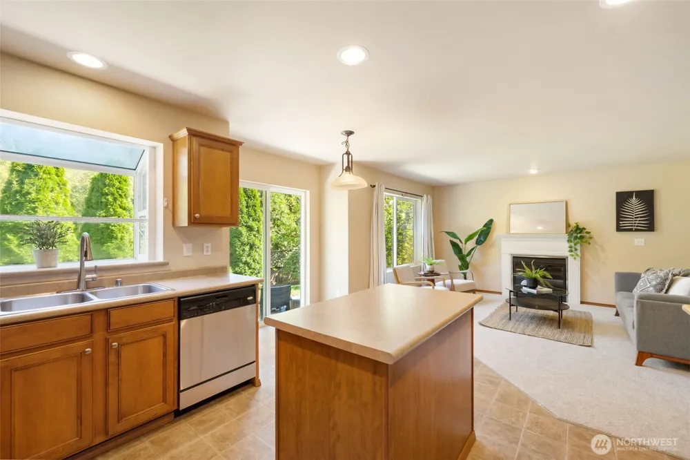 4523 SE Bakken Court Port Orchard, WA 98366