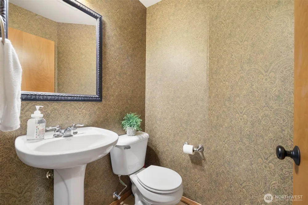 4523 SE Bakken Court Port Orchard, WA 98366