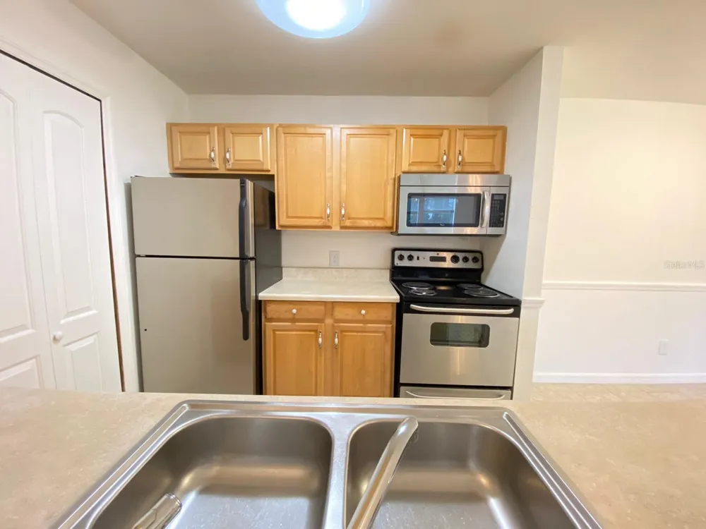 6166 WESTGATE DRIVE #103 Orlando, FL 32835