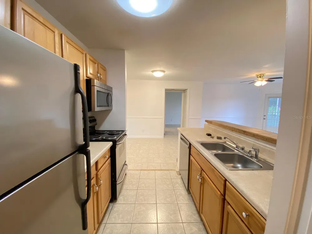 6166 WESTGATE DRIVE #103 Orlando, FL 32835