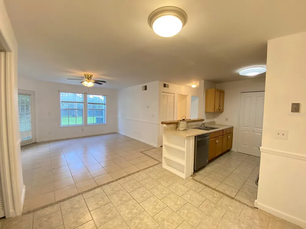 6166 WESTGATE DRIVE #103 Orlando, FL 32835