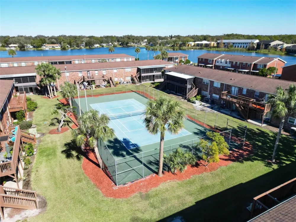 1920 E EDGEWOOD DRIVE #N8 Lakeland, FL 33803
