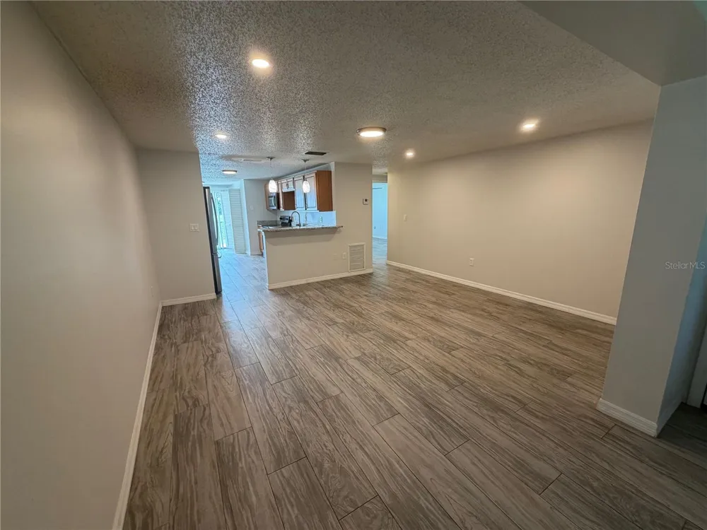 4121 79TH STREET W Bradenton, FL 34209