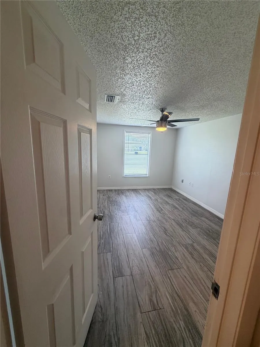 4121 79TH STREET W Bradenton, FL 34209