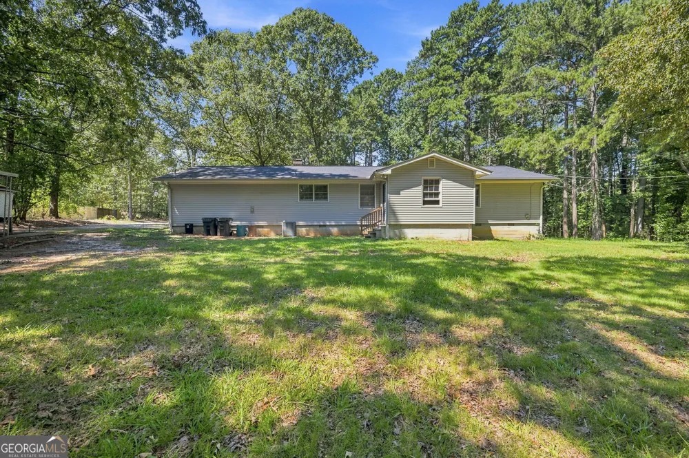 556 Auburn RD Auburn, GA 30011
