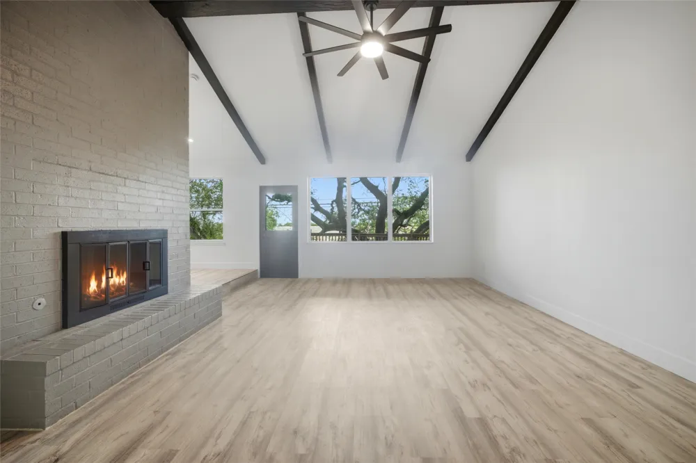 8005 Northforest Drive Austin, TX 78759