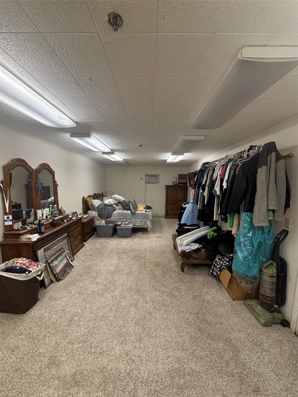 1717 E 4th Street E Graham, TX 76450