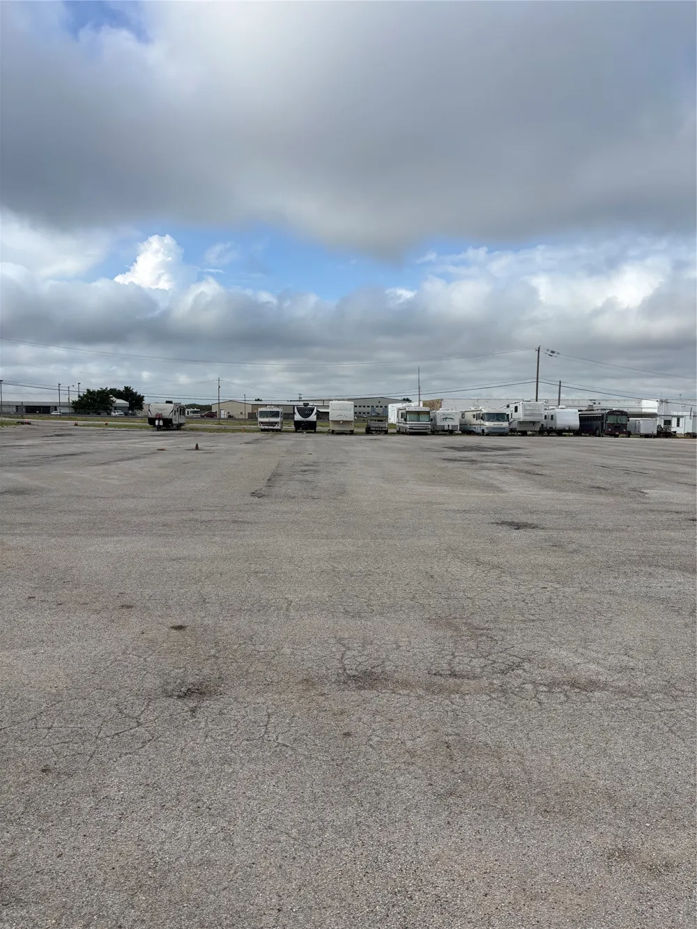 1717 E 4th Street E Graham, TX 76450