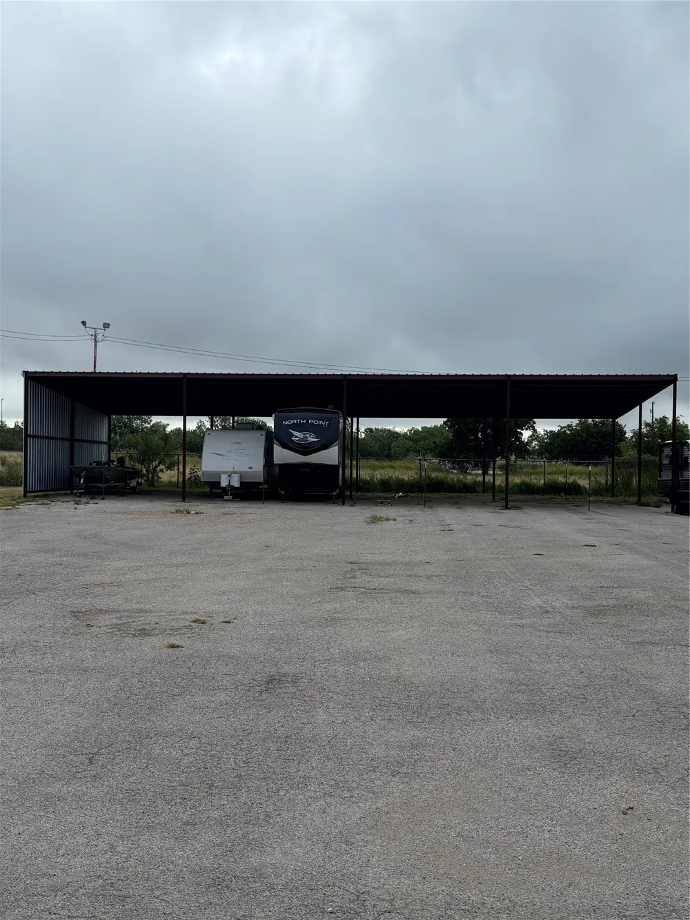 1717 E 4th Street E Graham, TX 76450