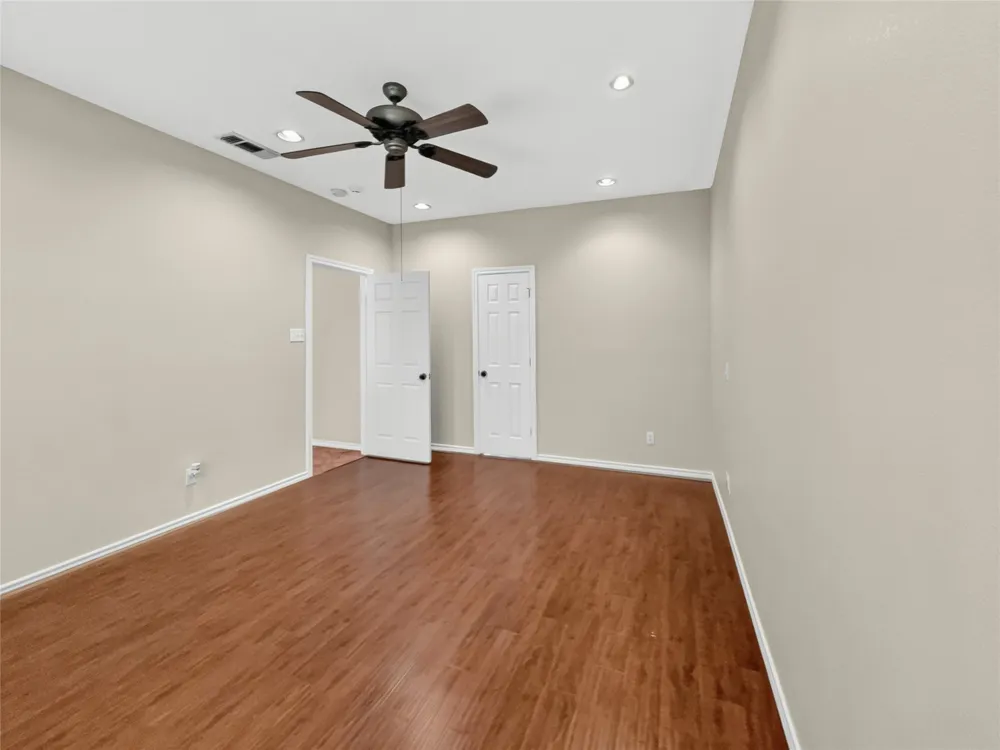 617 Avenue D Springtown, TX 76082