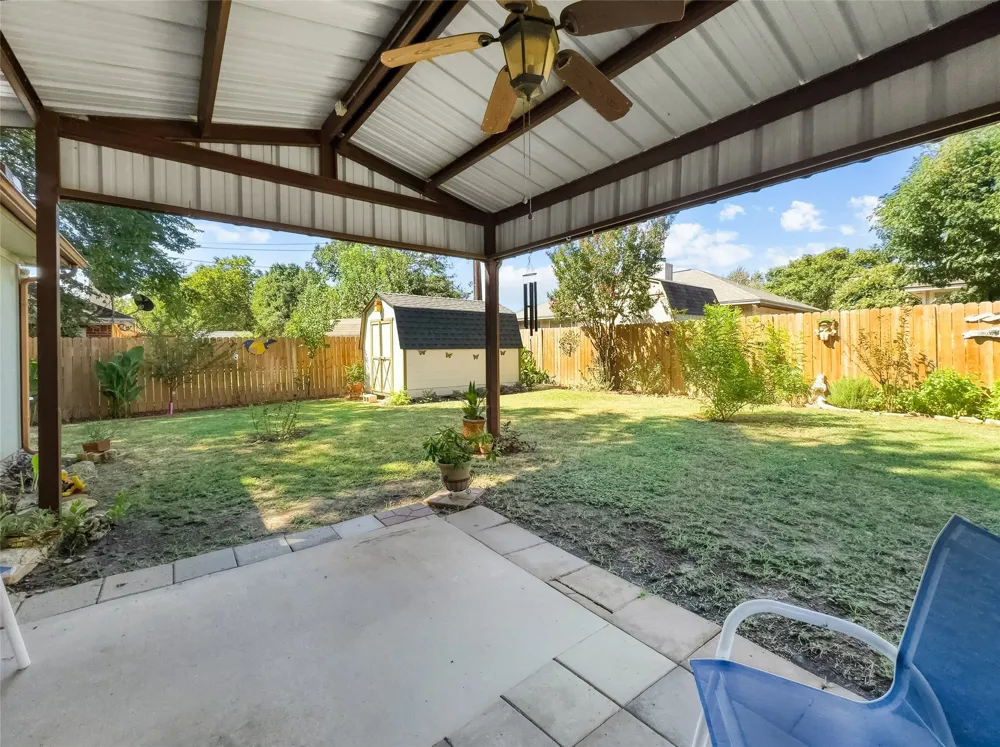 617 Avenue D Springtown, TX 76082