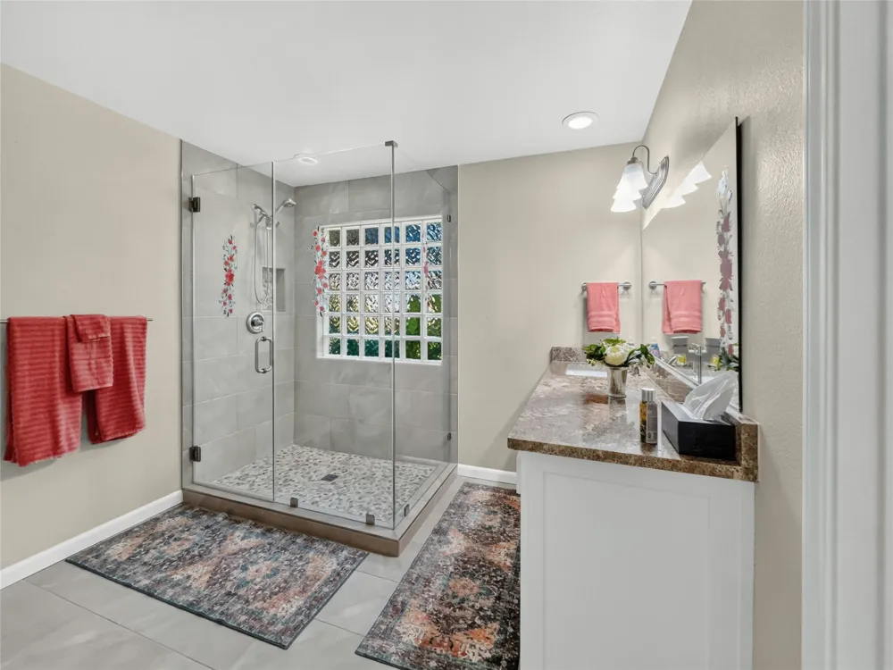 617 Avenue D Springtown, TX 76082