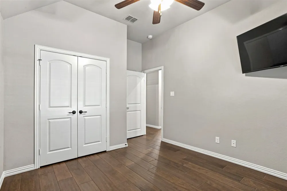 2749 Buffalo Run Burleson, TX 76028