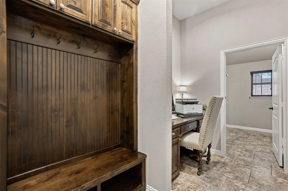 2749 Buffalo Run Burleson, TX 76028