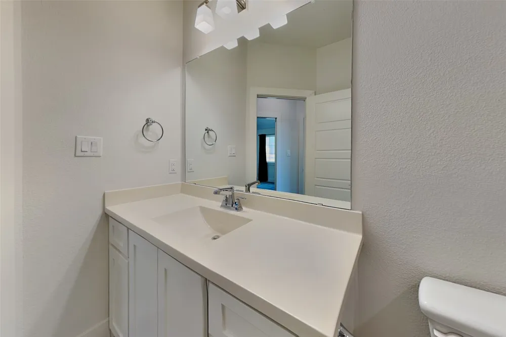 4432 Tall Knight Lane Carrollton, TX 75010