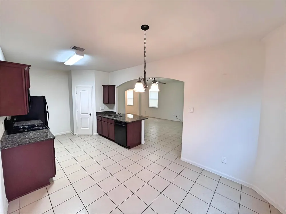 10913 Panther Court Houston, TX 77099