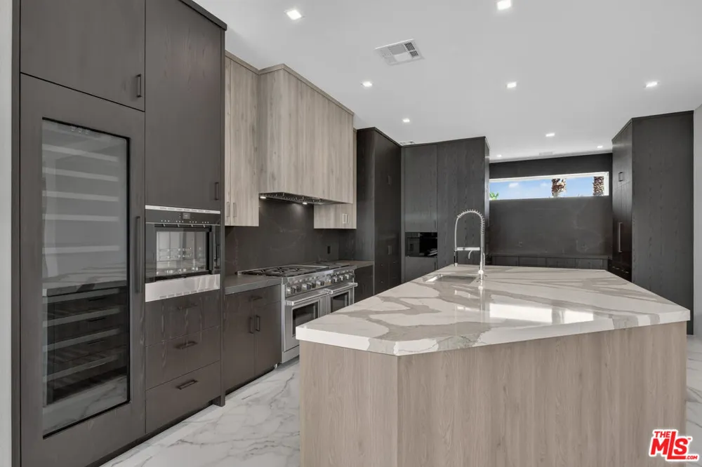 28 Summer Sky Circle Rancho Mirage, CA 92270