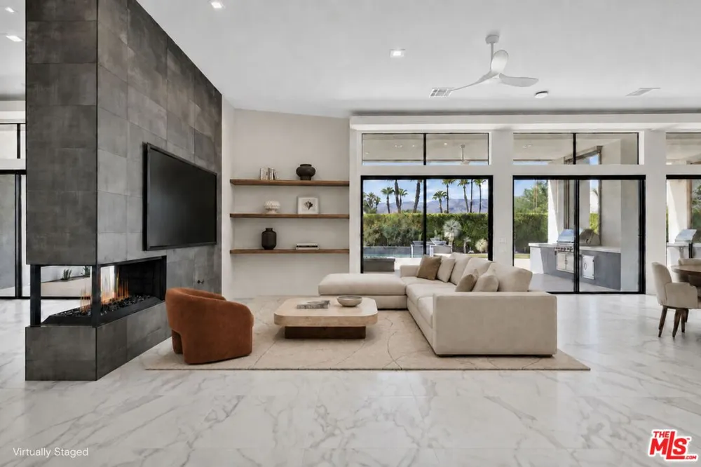 28 Summer Sky Circle Rancho Mirage, CA 92270