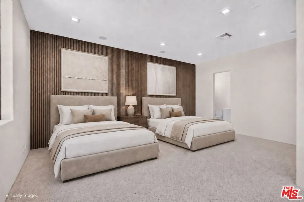 28 Summer Sky Circle Rancho Mirage, CA 92270