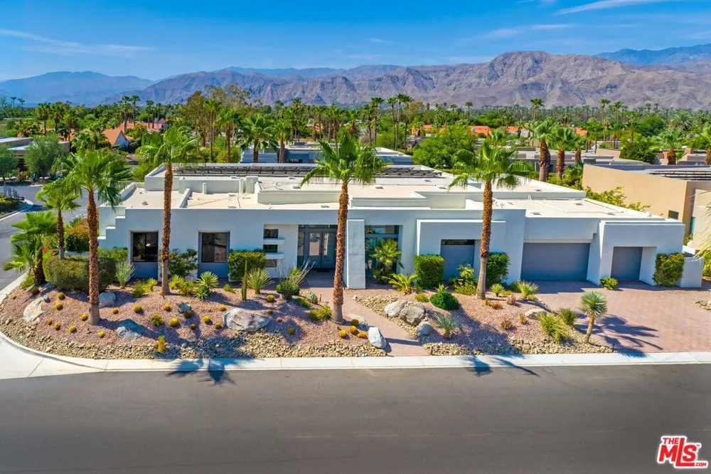 28 Summer Sky Circle Rancho Mirage, CA 92270