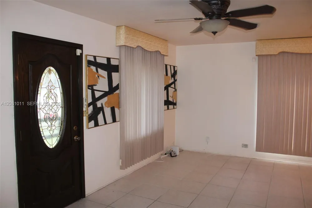 665 NW 50th St Miami, FL 33127