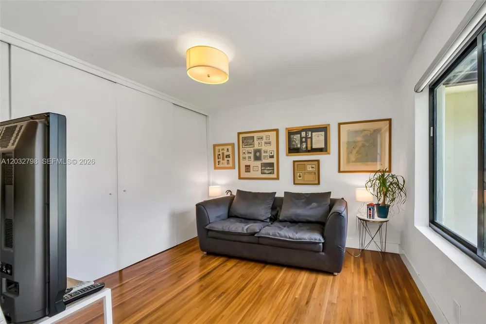 1172 NE 103rd St Miami Shores, FL 33138