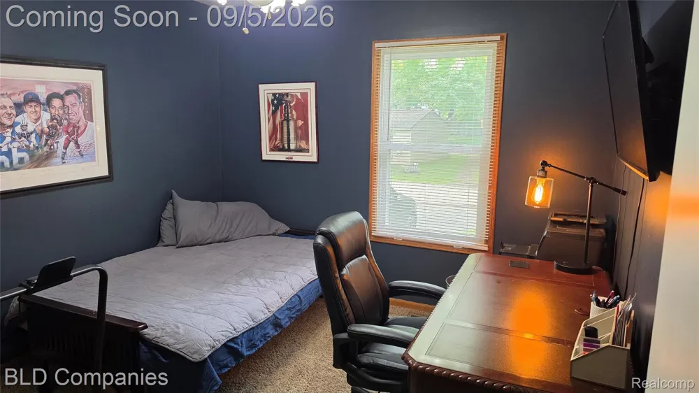 1095 Seabury Drive Orion Charter Township, MI 48362