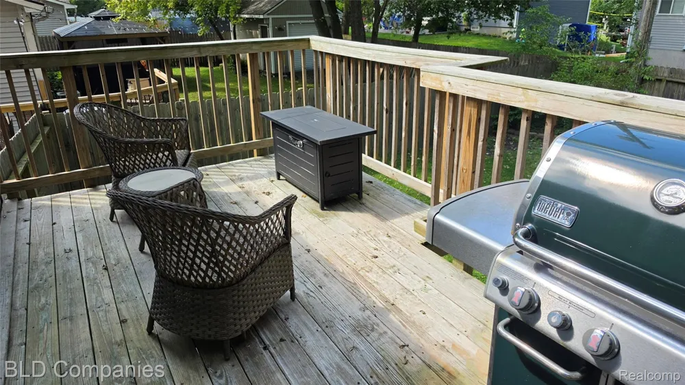 1095 Seabury Drive Orion Charter Township, MI 48362