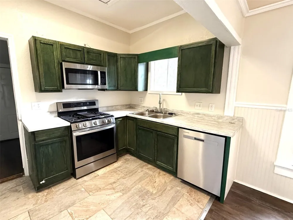 1010 S DUDLEY AVENUE Bartow, FL 33830