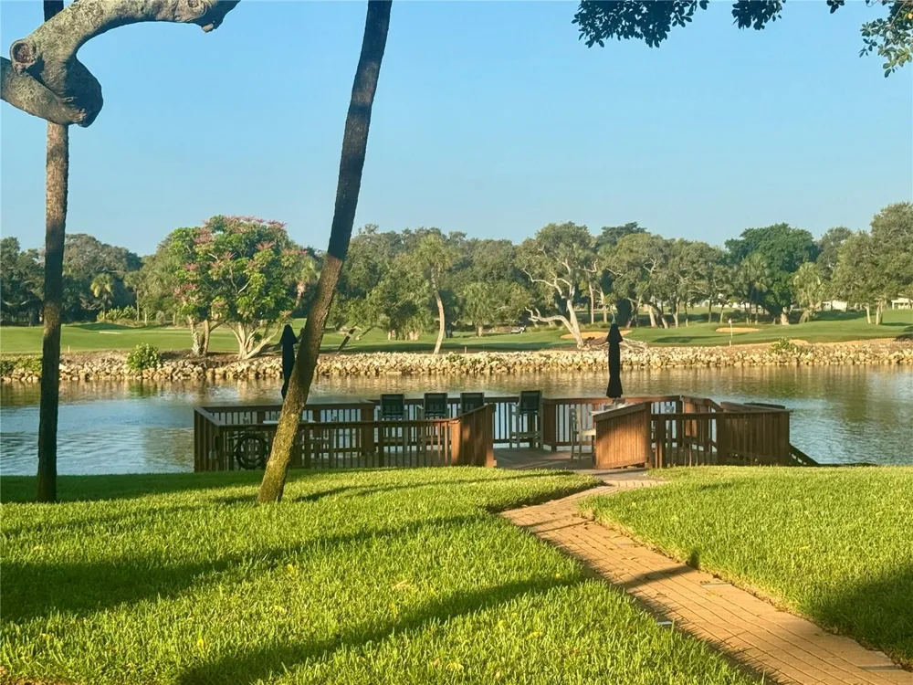 304 GOLFVIEW ROAD #PH North Palm Beach, FL 33408