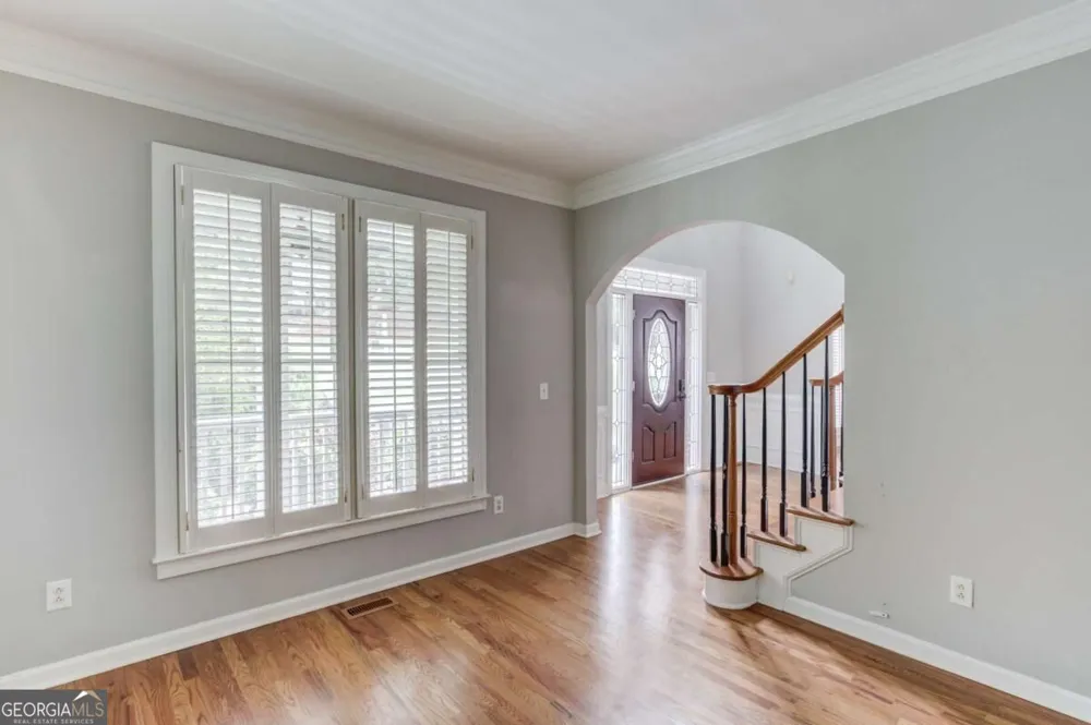 1920 Woods River LN Duluth, GA 30097