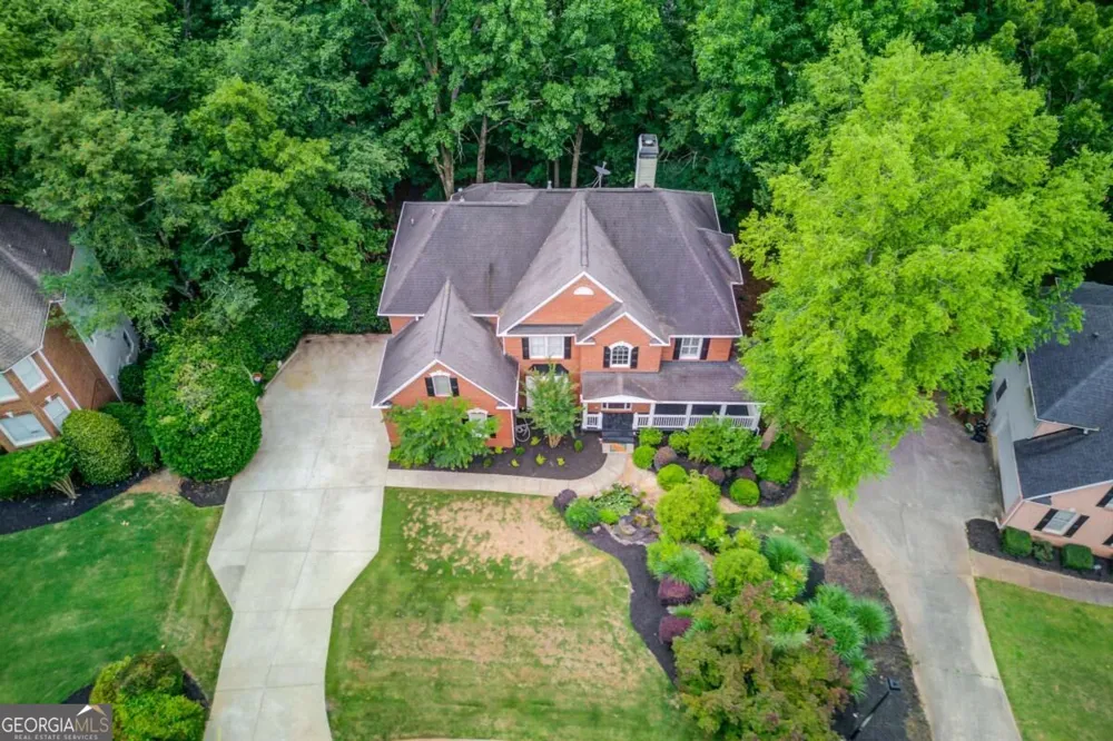 1920 Woods River LN Duluth, GA 30097