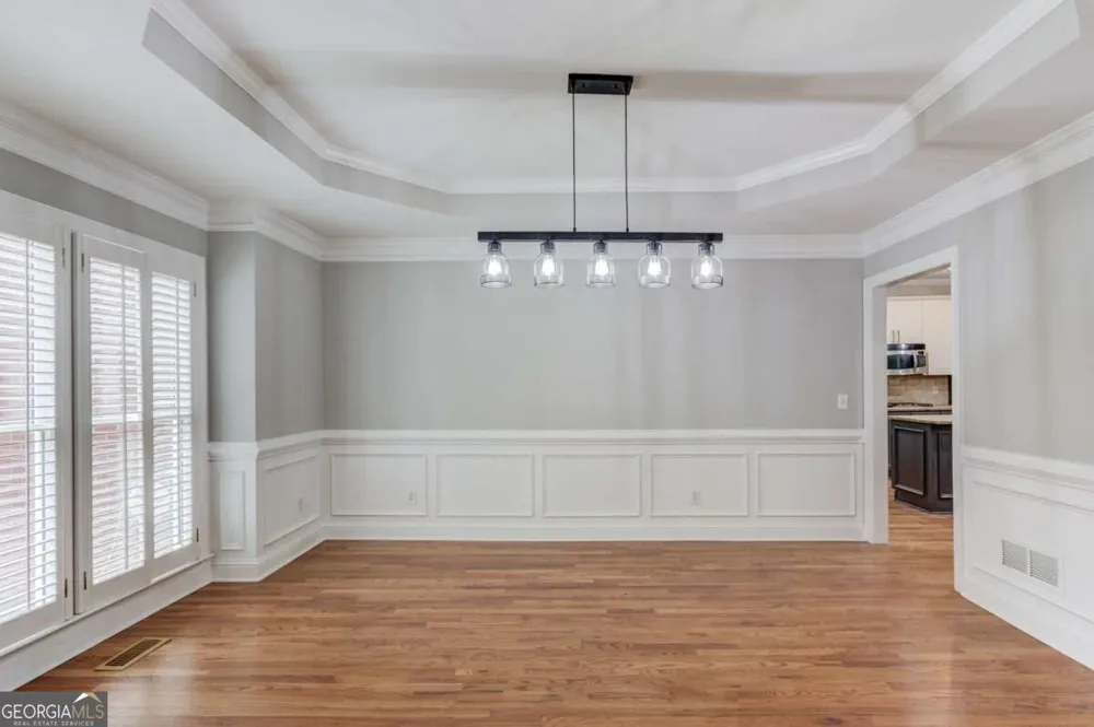 1920 Woods River LN Duluth, GA 30097