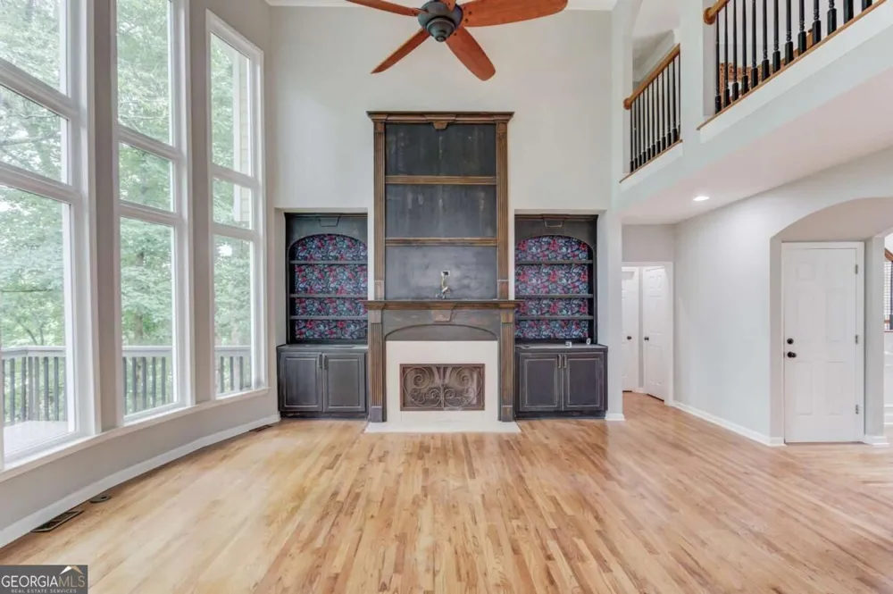1920 Woods River LN Duluth, GA 30097