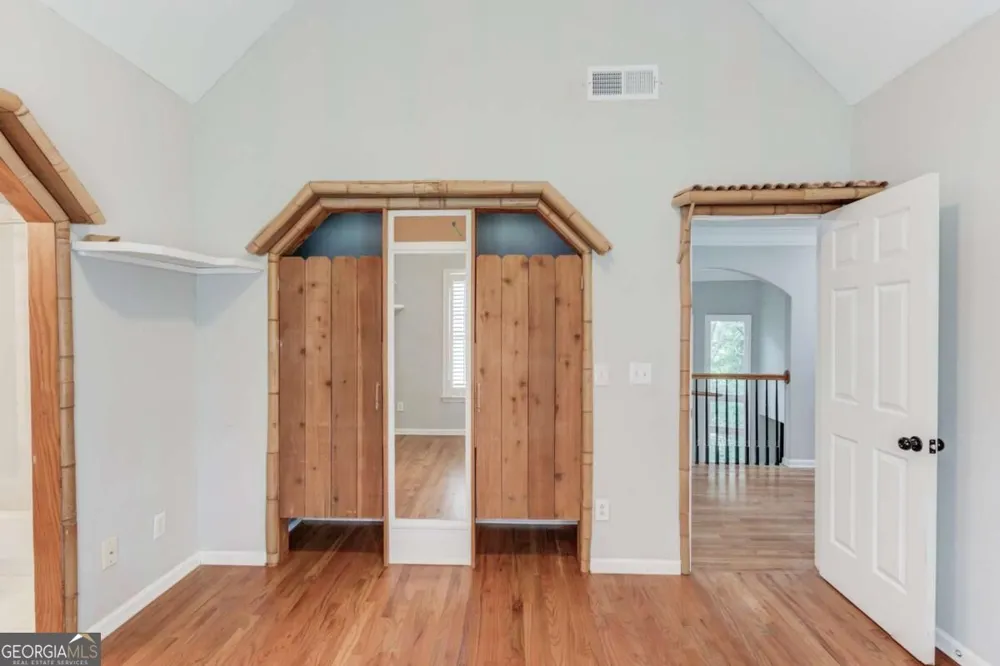 1920 Woods River LN Duluth, GA 30097