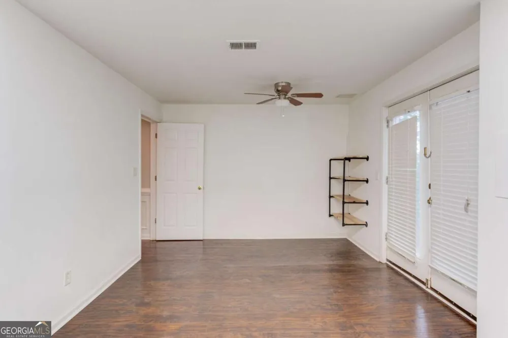 1920 Woods River LN Duluth, GA 30097